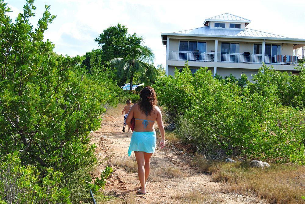 Casa De Isle Hotel Providenciales Exterior photo