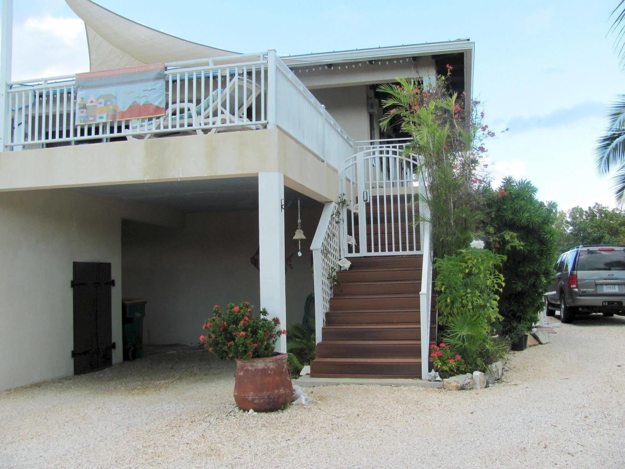 Casa De Isle Hotel Providenciales Exterior photo